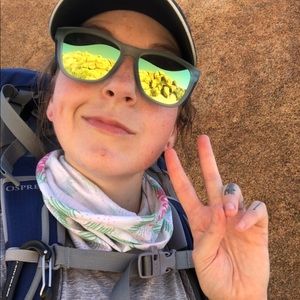 Meet your Posher, Carmen